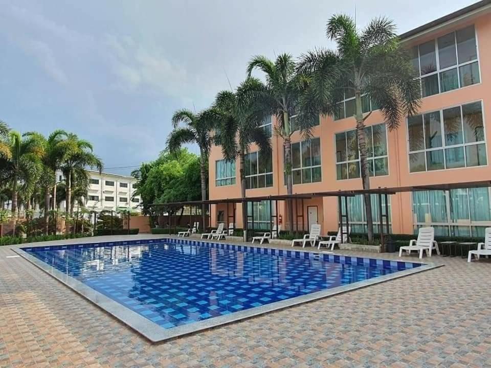 The Victory Hotel Ban Muang Daeng Luaran gambar