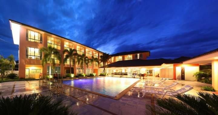 The Victory Hotel Ban Muang Daeng Luaran gambar
