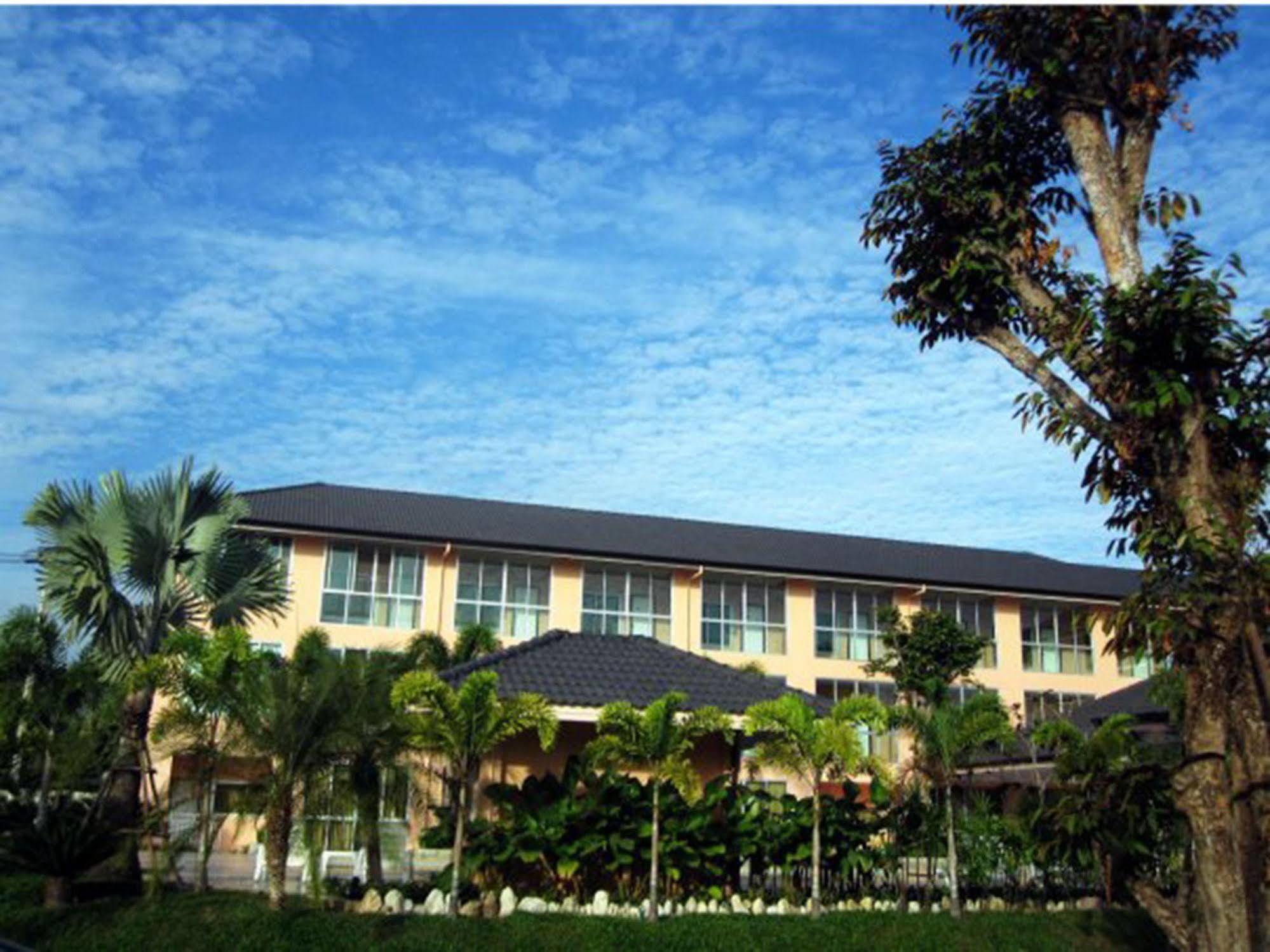 The Victory Hotel Ban Muang Daeng Luaran gambar
